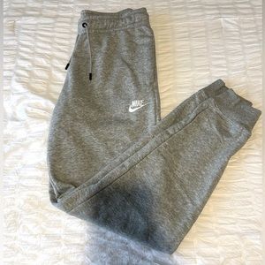 Nike sportswear club fleece pants